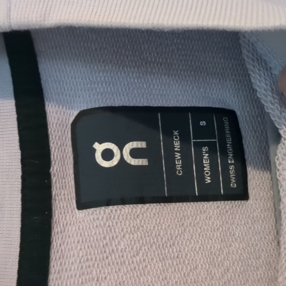 ON running crew - Picture 6 of 6